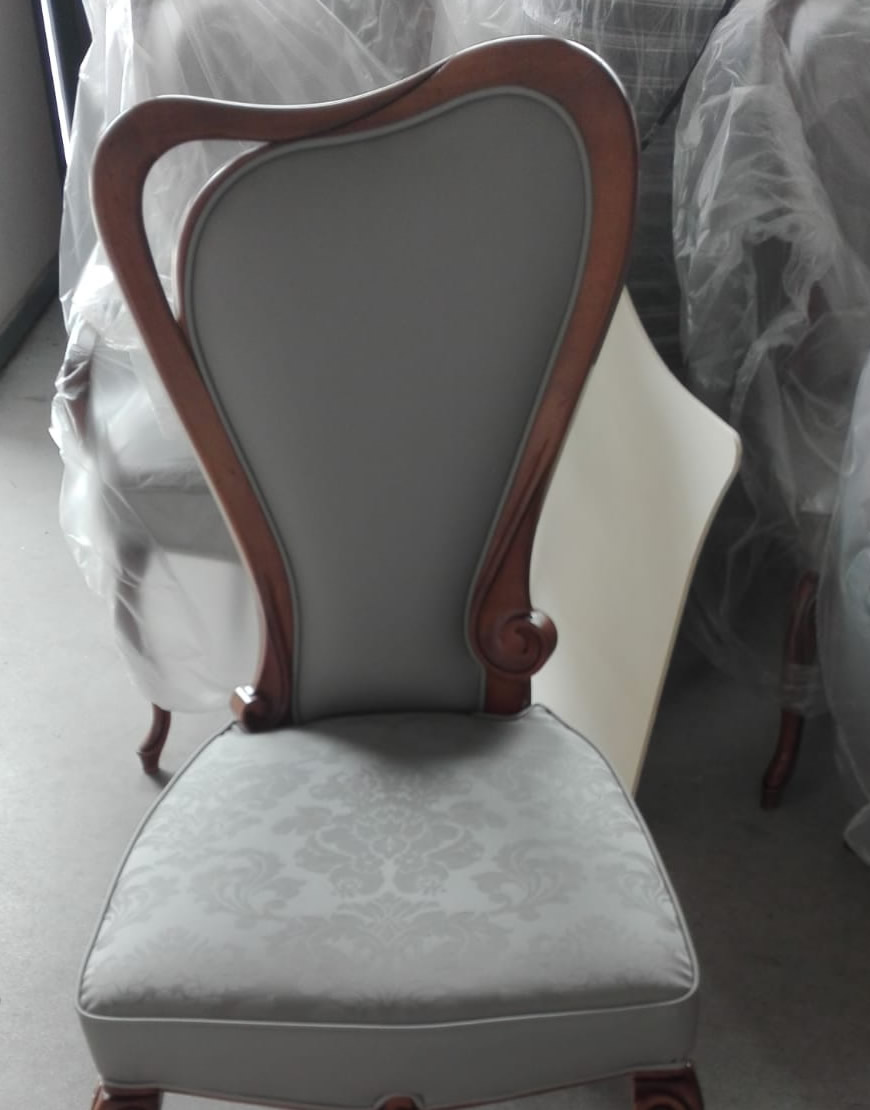 table Sedia sagomata in legno