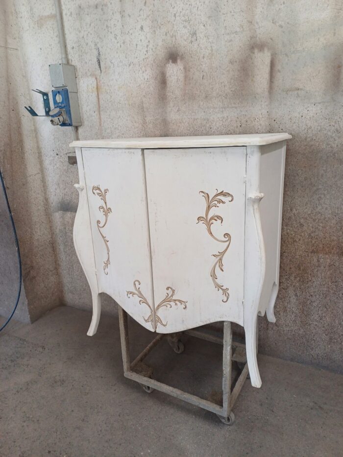 Credenza a due ante