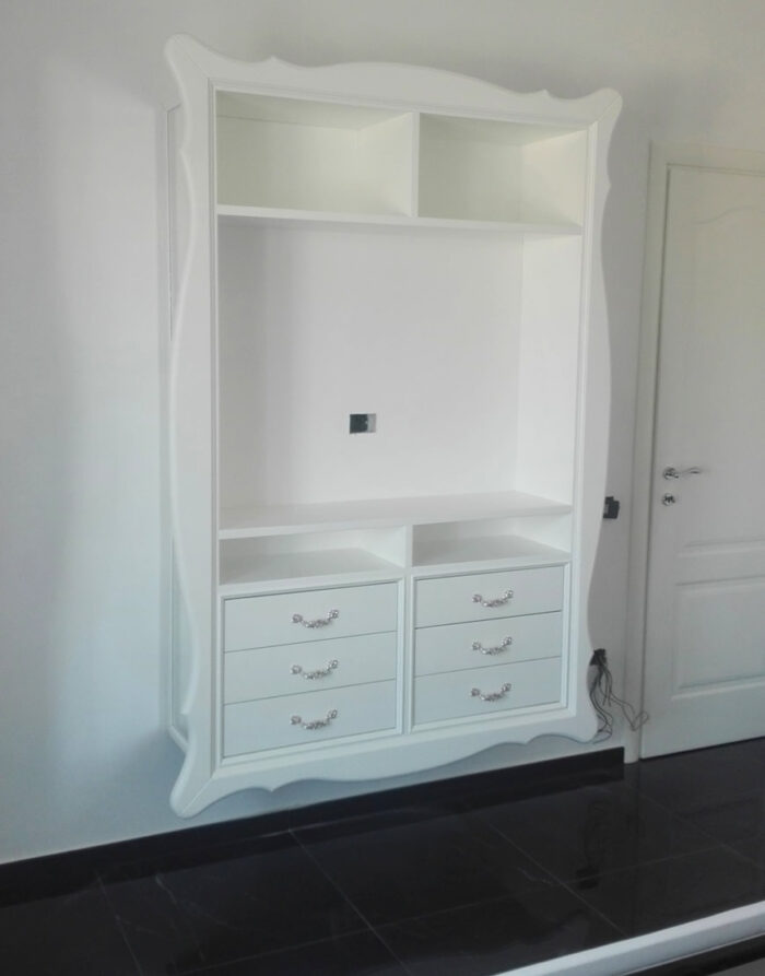 Porta tv sospeso con cassetti