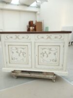 Credenza dipinta 2 ante e 2 cassetti