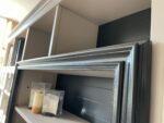 Parete attrezzata color tortora e grigio Londra L.310 P.40 H.230