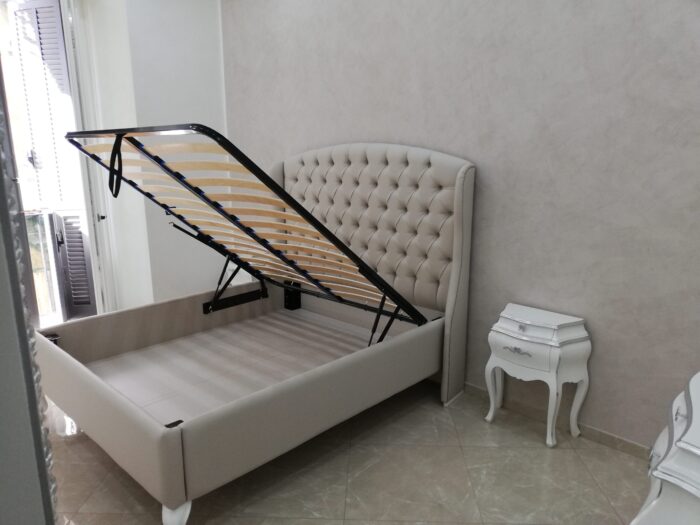 Letto matrimoniale capitonnè con alette (2)