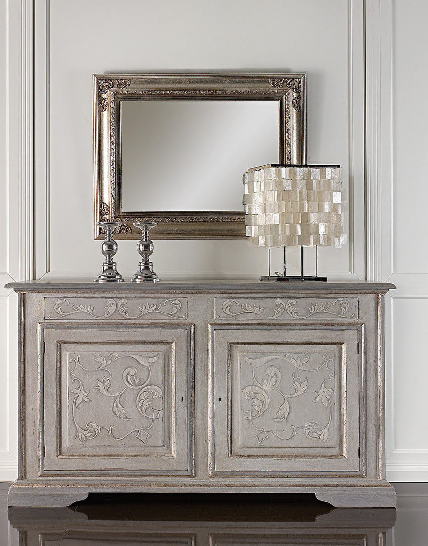 table Credenza dipinta a mano