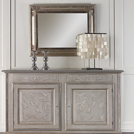 Credenza dipinta a mano