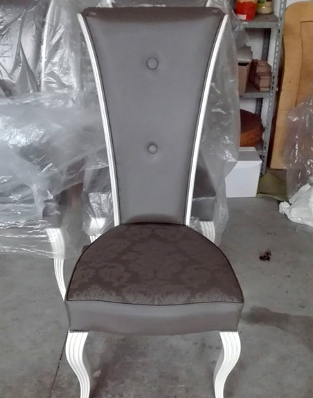 Sedia schienale alto Sedia schienale alto